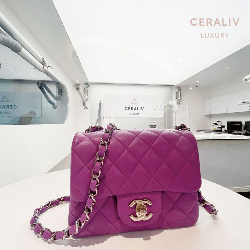 CHANEL Caviar Diamond Quilted CC Tote 2003 - 2004