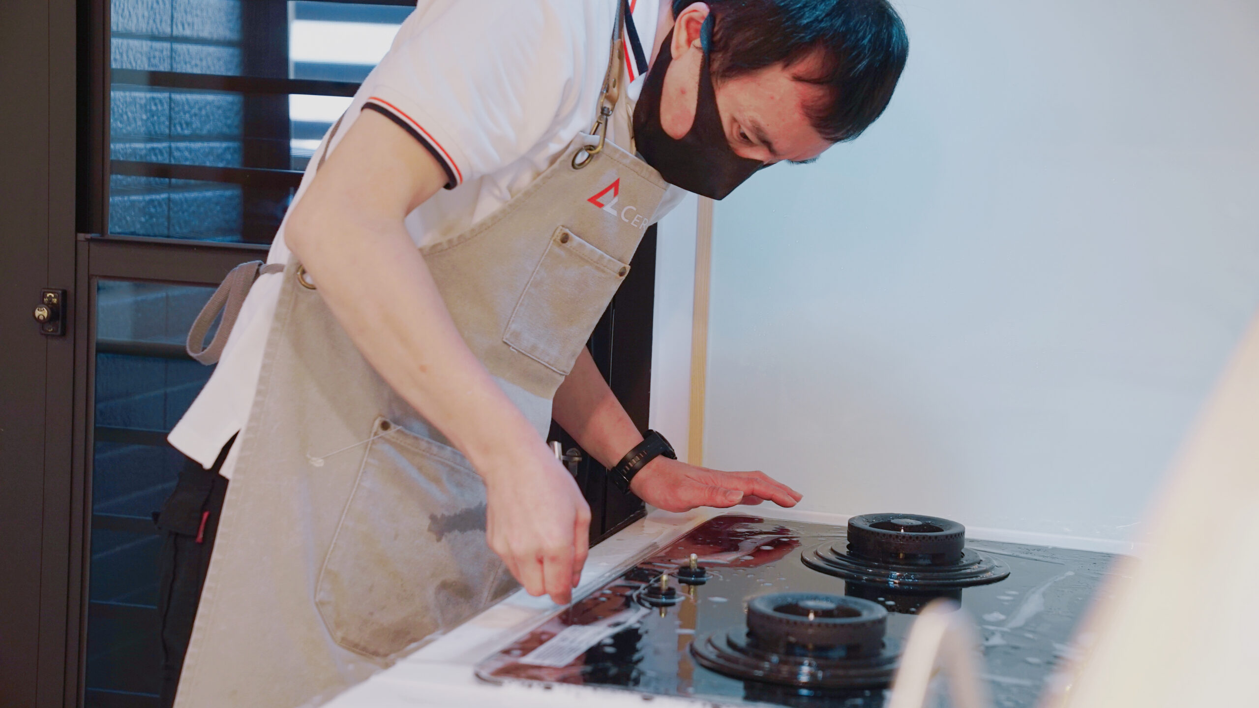 {"ARInfo":{"IsUseAR":false},"Version":"1.0.0","MakeupInfo":{"IsUseMakeup":false},"FaceliftInfo":{"IsChangeEyeLift":false,"IsChangeFacelift":false,"IsChangePostureLift":false,"IsChangeNose":false,"IsChangeFaceChin":false,"IsChangeMouth":false,"IsChangeThinFace":false},"BeautyInfo":{"SwitchMedicatedAcne":false,"IsAIBeauty":false,"IsBrightEyes":false,"IsSharpen":false,"IsOldBeauty":false,"IsReduceBlackEyes":false},"HandlerInfo":{"AppName":2},"FilterInfo":{"IsUseFilter":false}}